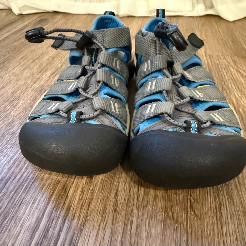 Keen Sandals Newport H2 Brilliant Blue Youth Size 1 Outdoor Waterproof Comfort - Picture 5 of 8